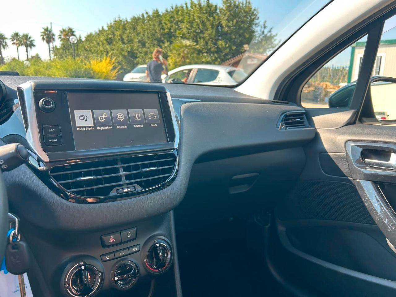 Peugeot 208 BlueHDi 75 5 porte Active