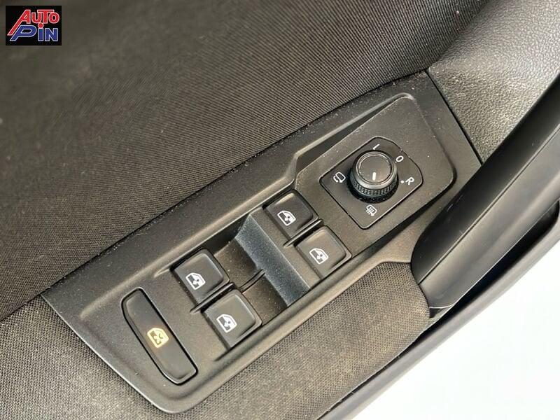 Volkswagen Tiguan 2.0 TDI SCR 110KW Life DSG **PREZZO VERO**