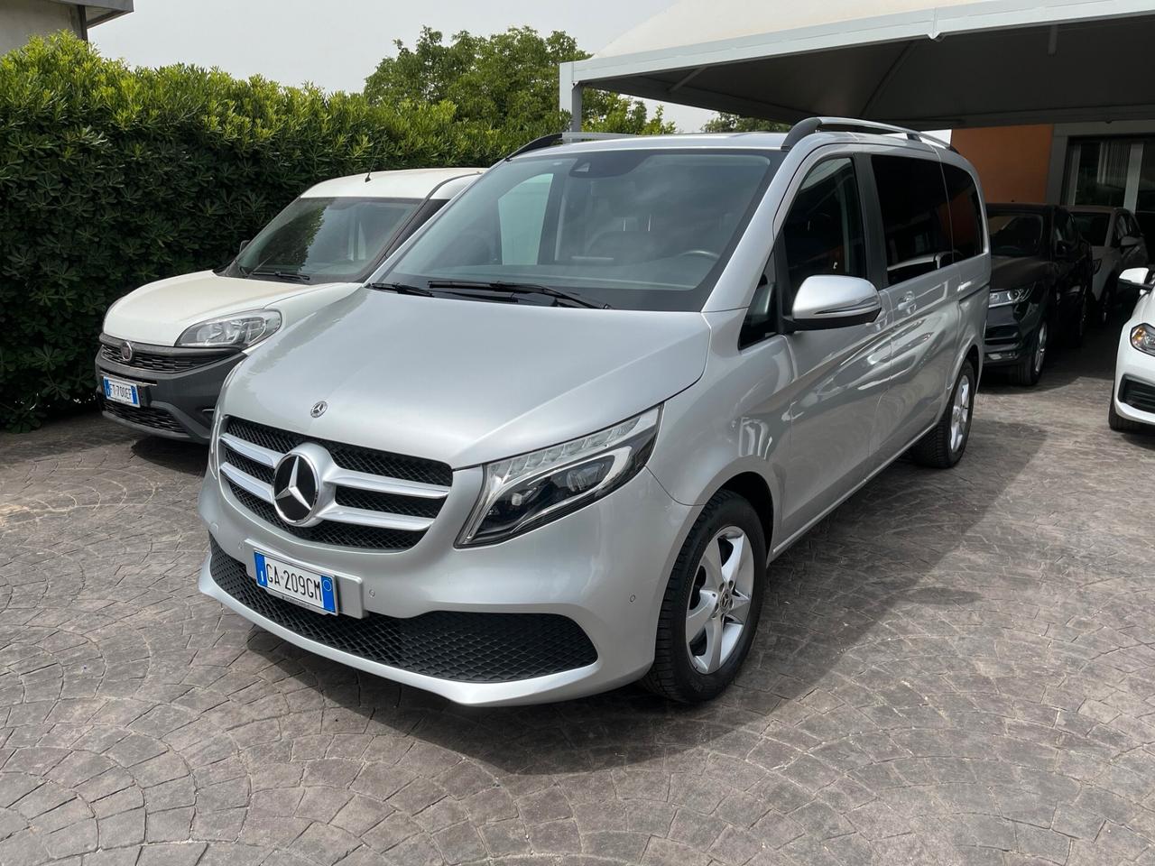 MERCEDES-BENZ V 250 d Automatic 4Matic Sport Compact
