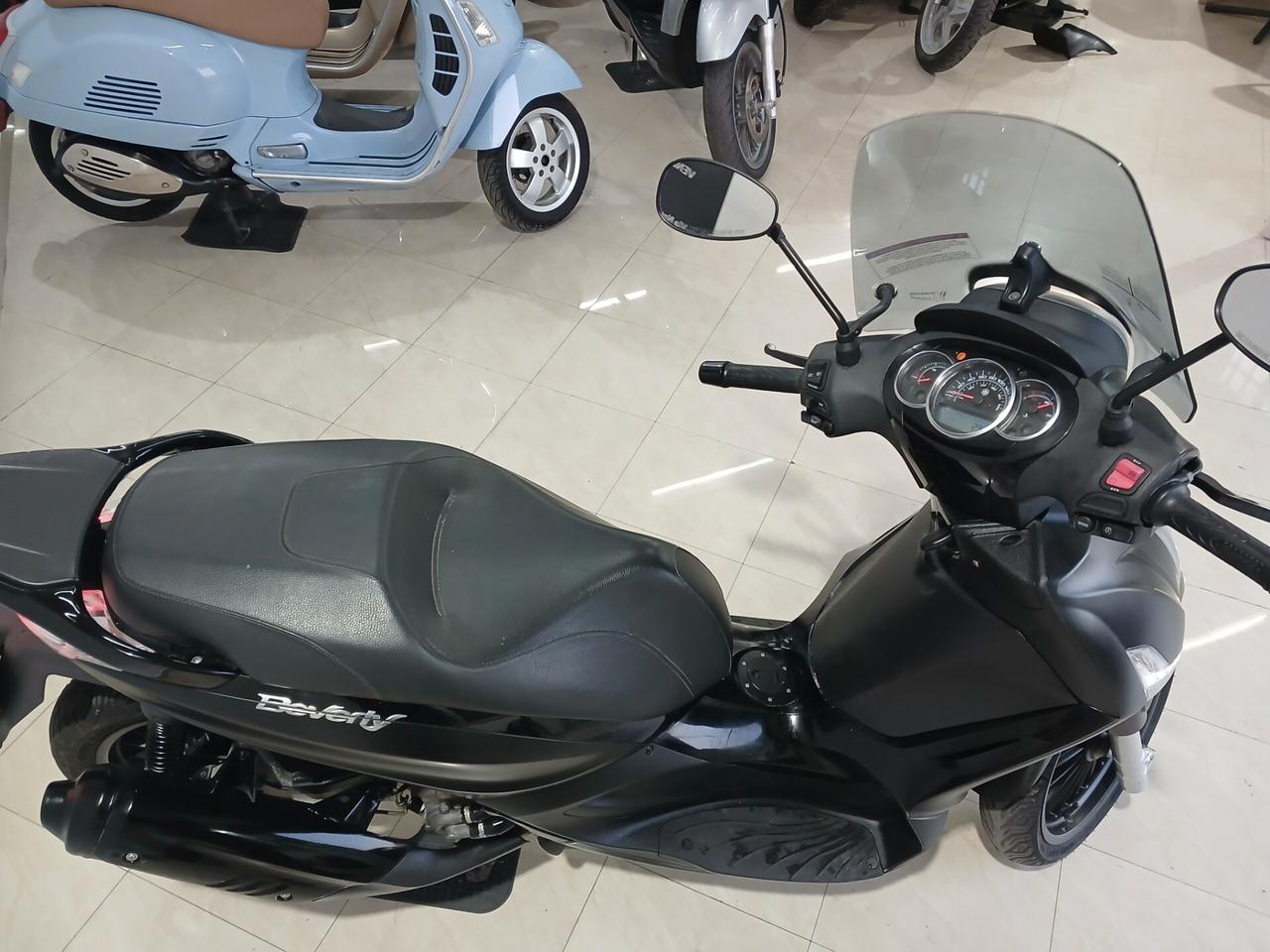 Piaggio Beverly 300 PARI AL NUOVO