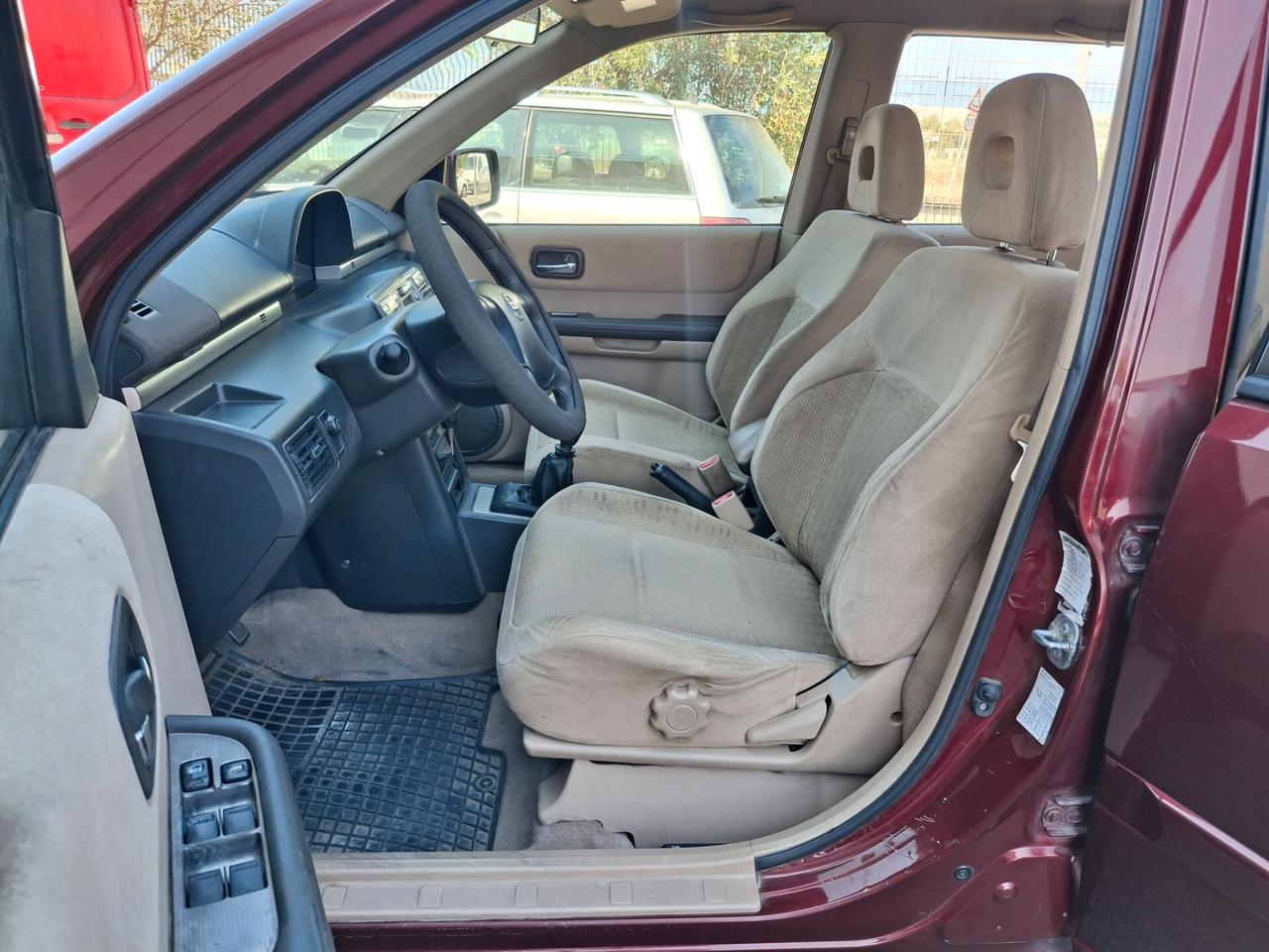Nissan X-Trail 2.2 TD 4x4 DIESEL