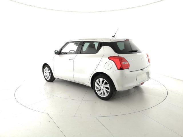 SUZUKI Swift 1.2 Hybrid Top