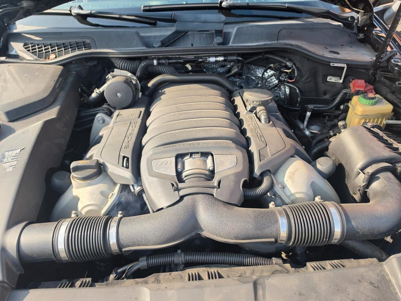 Porsche Cayenne 4.8 S