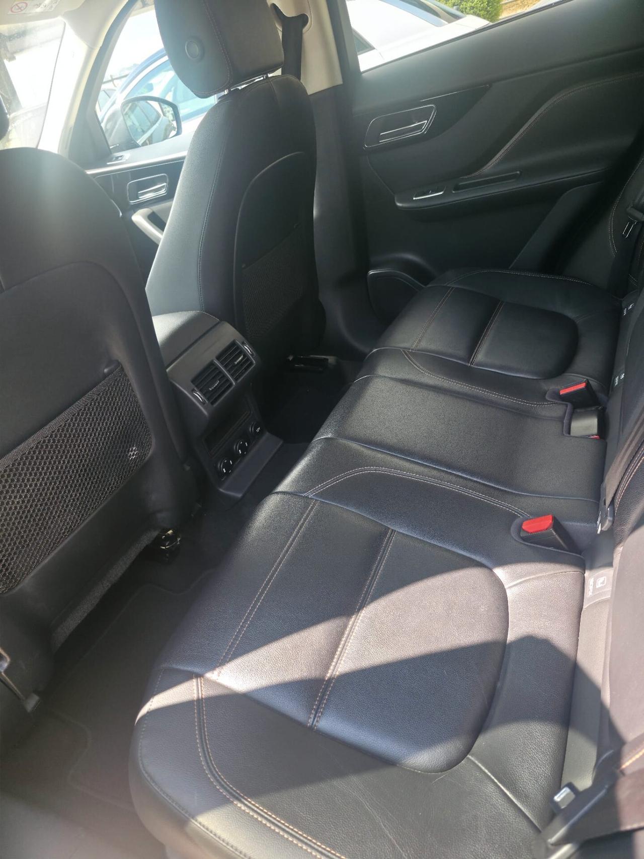 Jaguar F-Pace 2.0 D 240 CV AWD aut. Prestige
