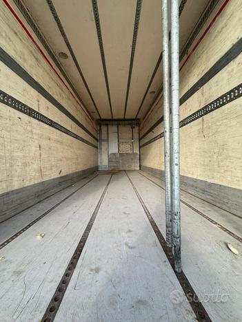 0285 autotreno biga frigo volvo