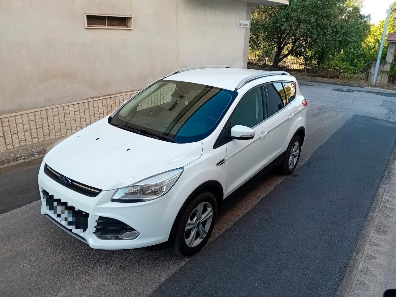 Ford Kuga 2.0 TDCI 120 CV S&S 2WD Titanium