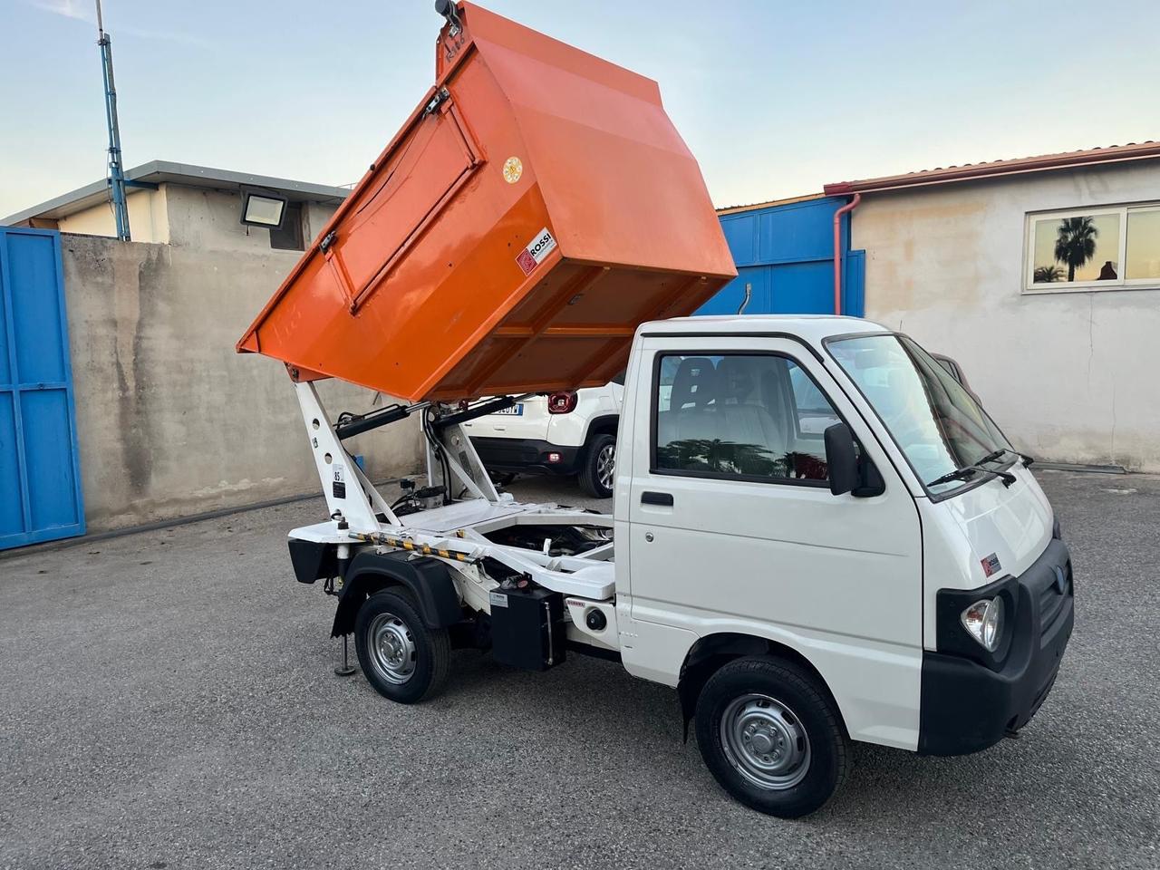 Piaggio quargo con vasca/rib.-700cc- Diesel -2014