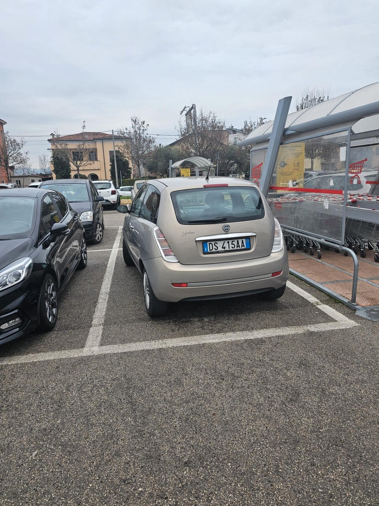 Lancia Ypsilon 1.2 Argento