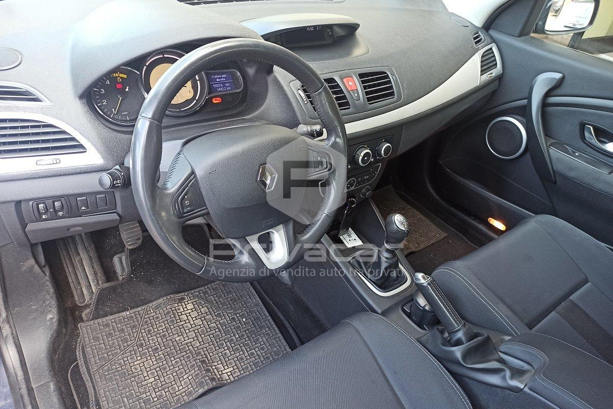 RENAULT Mégane 1.5 dCi 110CV Dynamique
