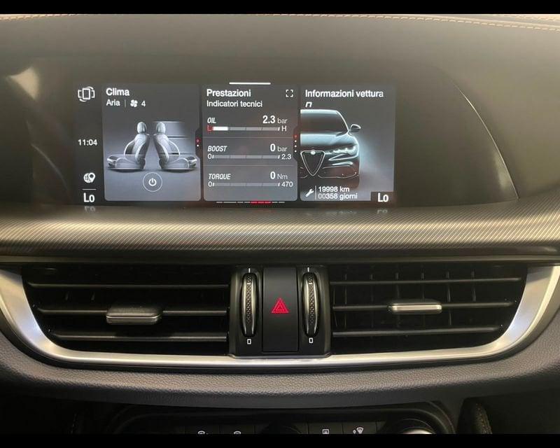 Alfa Romeo Stelvio 2023 2.2 t Intensa Q4 210cv auto