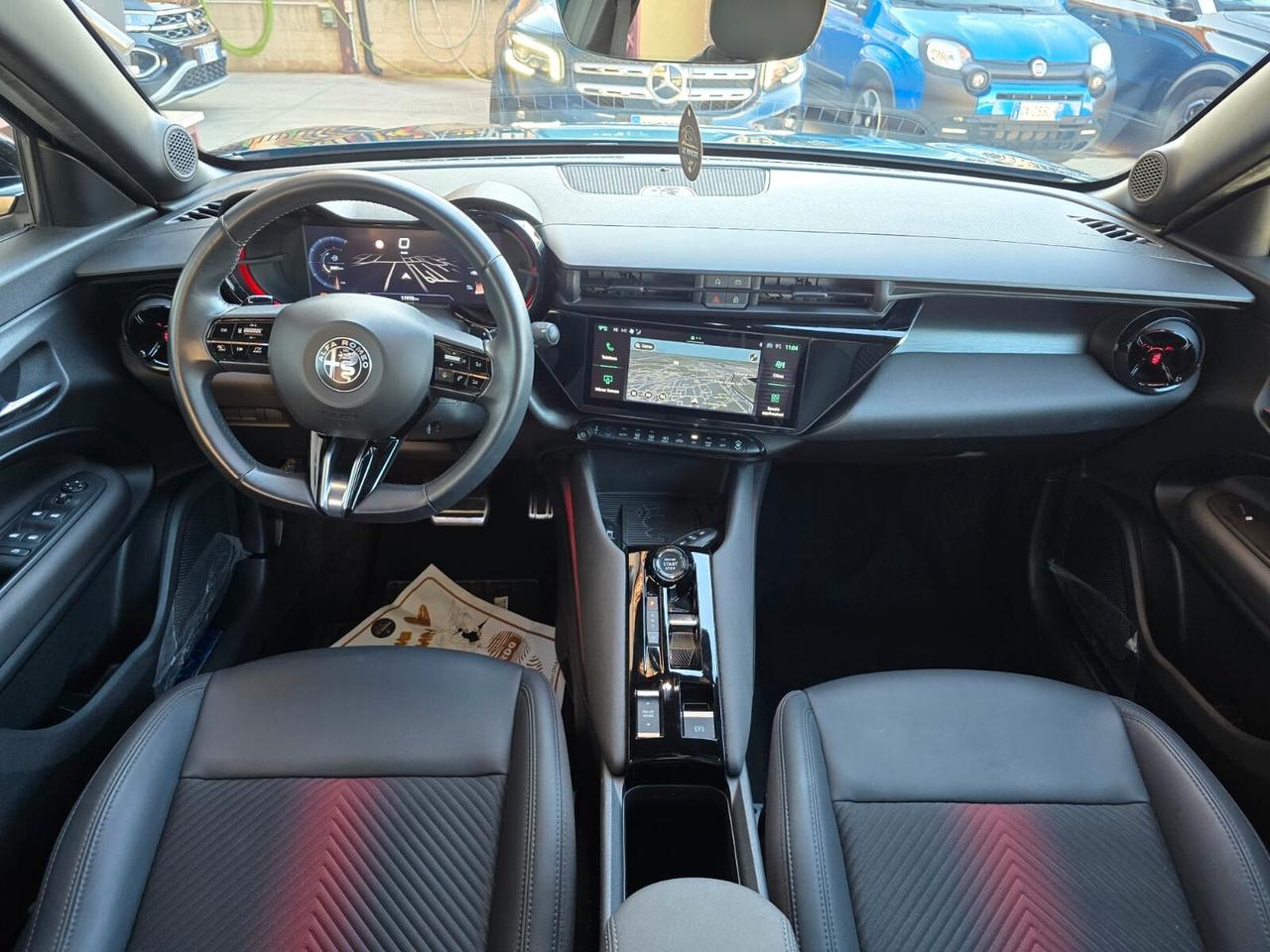 Alfa Romeo Junior 1.2 136 CV Hybrid eDCT6 Speciale