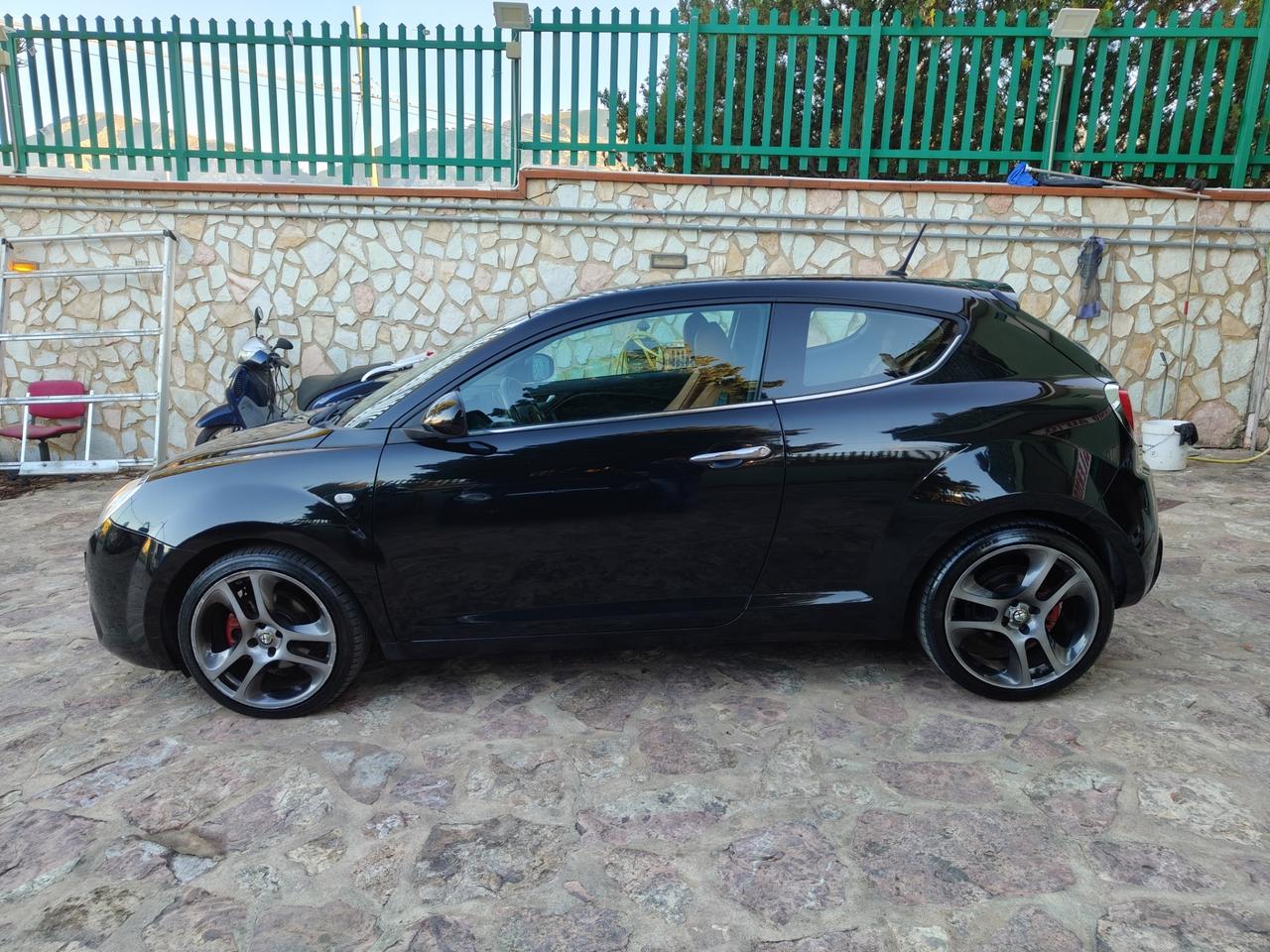 Alfa Romeo MiTo 1.3 JTDm 85 CV S&S SBK Serie Speciale