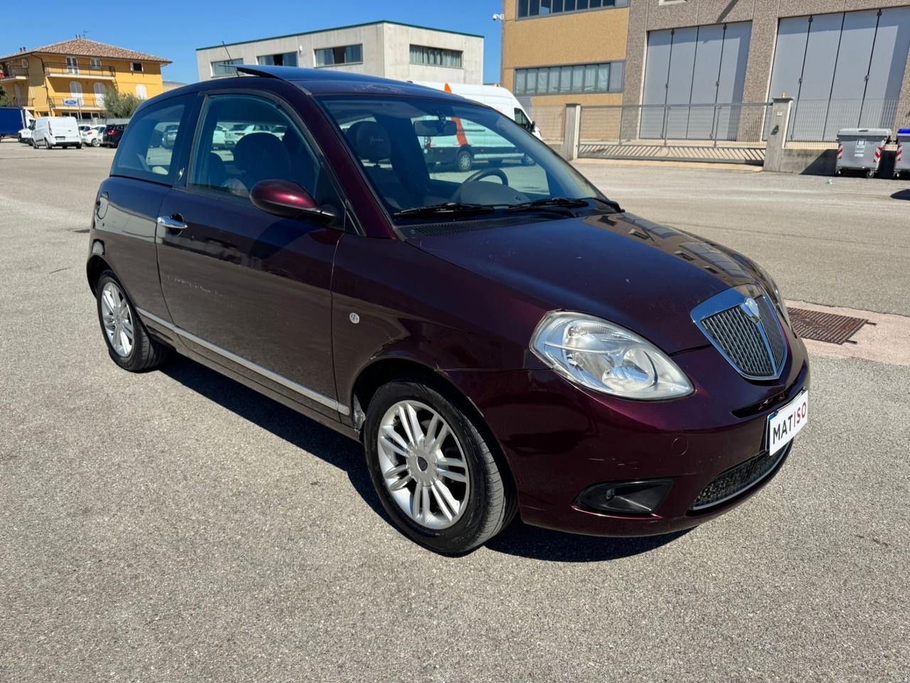 Lancia Ypsilon 1.3 MJT 90Cv. CAMBIO AUTOMATICO