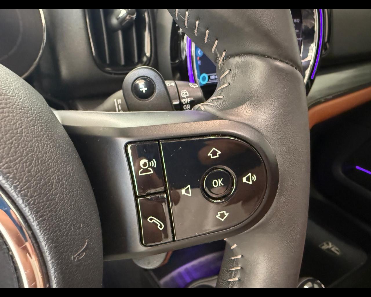 MINI Mini Countrym.(F60) - Mini 2.0 Cooper SD Yours Countryman ALL4