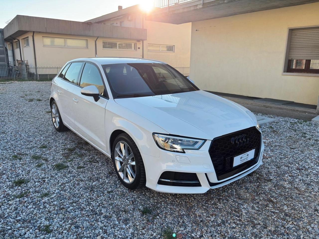 Audi A3 SPORTBACK 1.6 TDi 116CV S-TRONIC