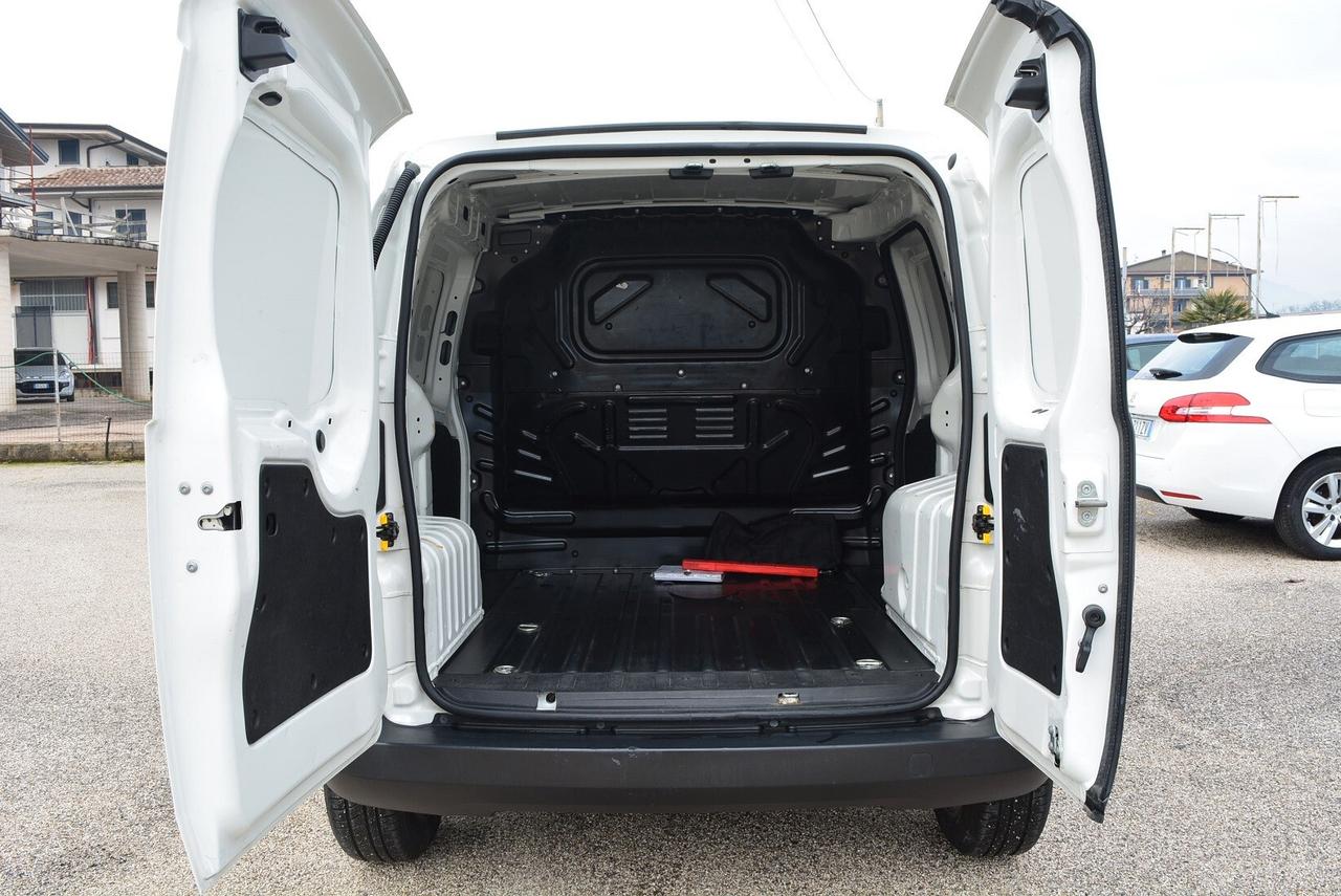 Fiat Fiorino 1.3 MJT 95CV Cargo SX