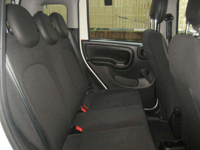 FIAT New Panda CROSS 1.0 FIREFLY S-S HYBRID