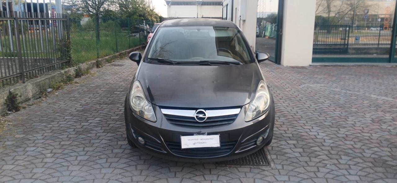 Opel Corsa 1.3 CDTI neopatentati