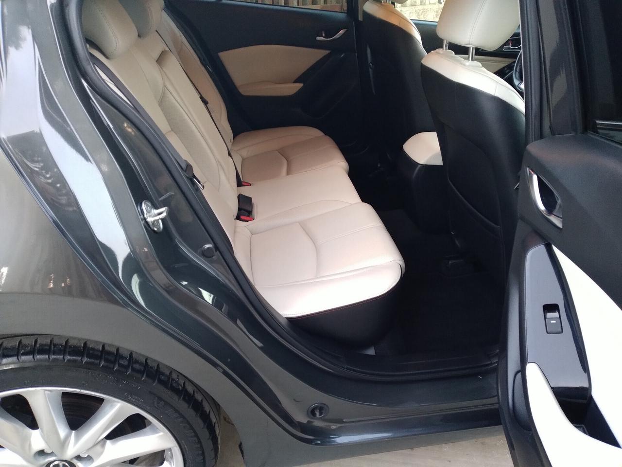 Mazda 3 Mazda3 1.5 Skyactiv-D Exceed