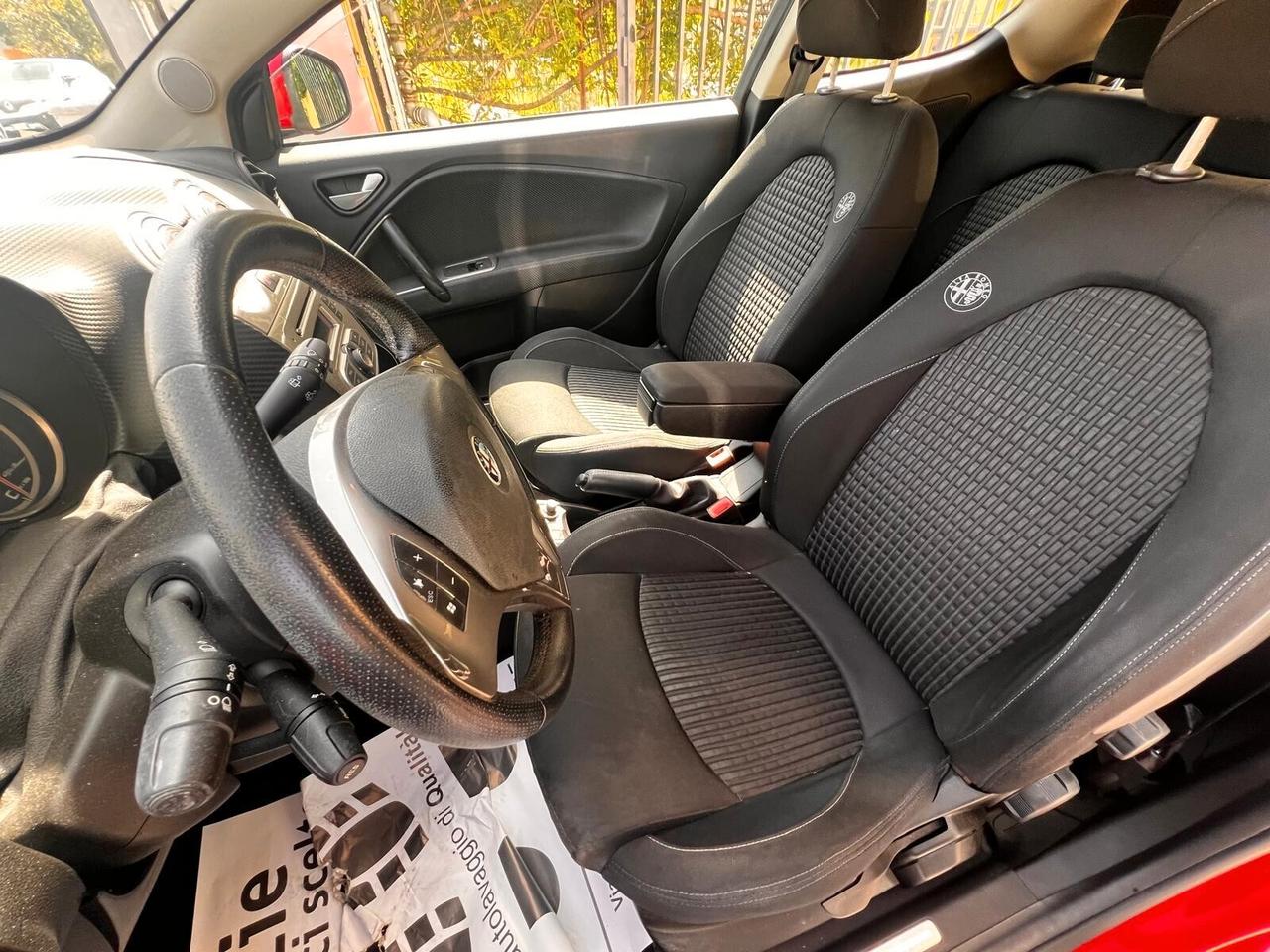 Alfa Romeo MiTo 1.4 T 135 CV M.air S&S Distinctive