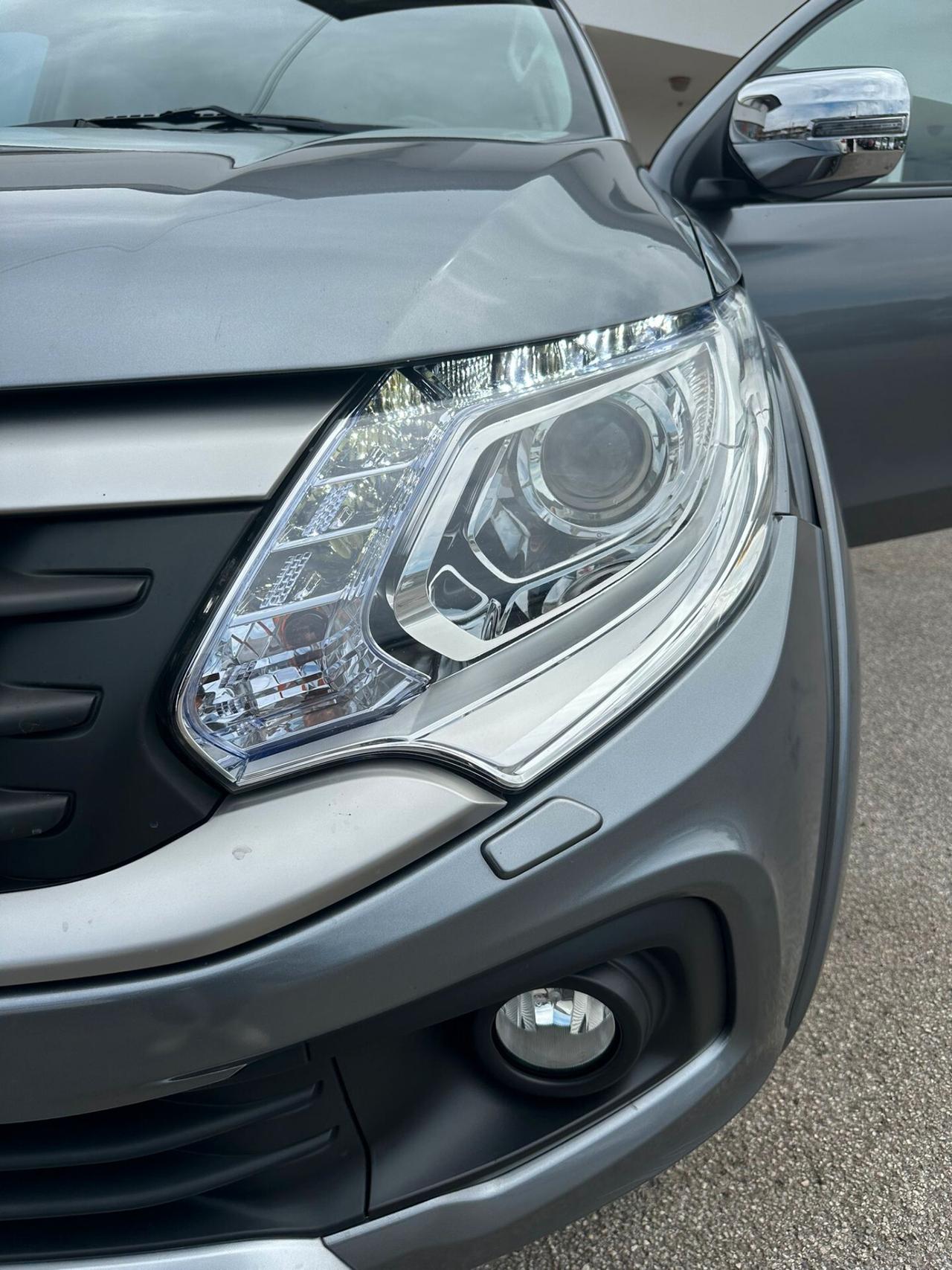 Fiat Fullback 2.4 180CV Doppia Cabina aut. / Mitsubishi L200 2.4 180cv