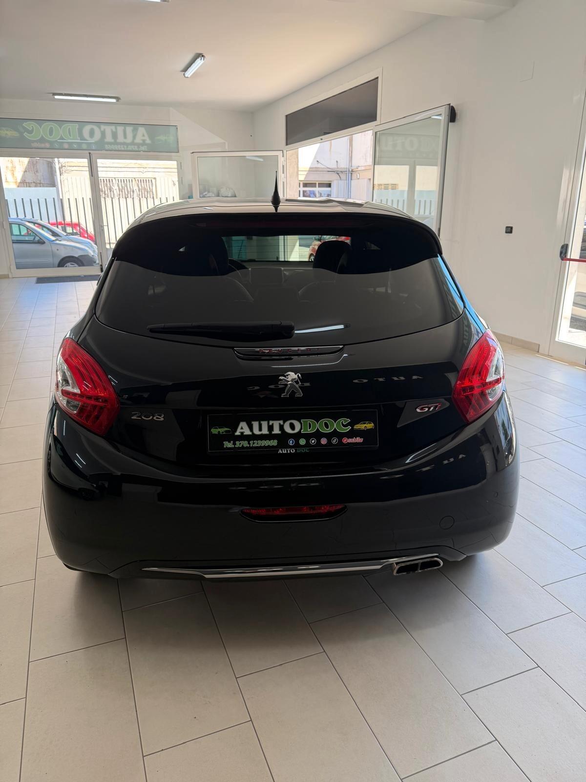 Peugeot 208 1.6 THP 200 CV 3 porte GTi