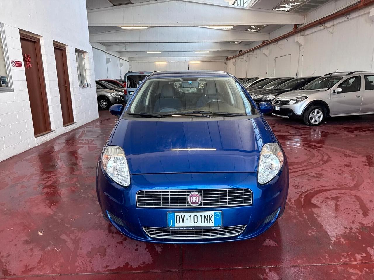 Fiat Grande Punto 1.4 5 porte Dynamic Natural Power METANO APPENA REVISIONATO NEOPATENTATI