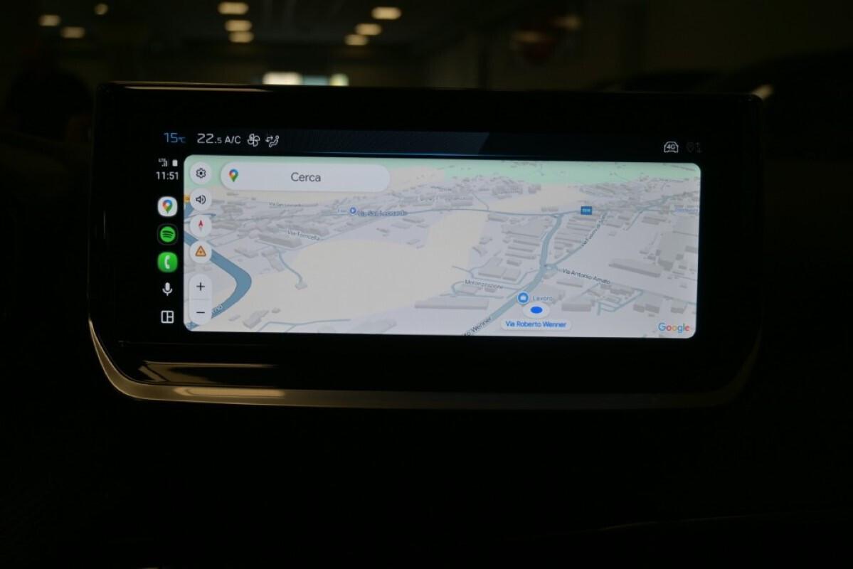 Peugeot 2008 Allure 1.2 PureTech S&S (100 cv)