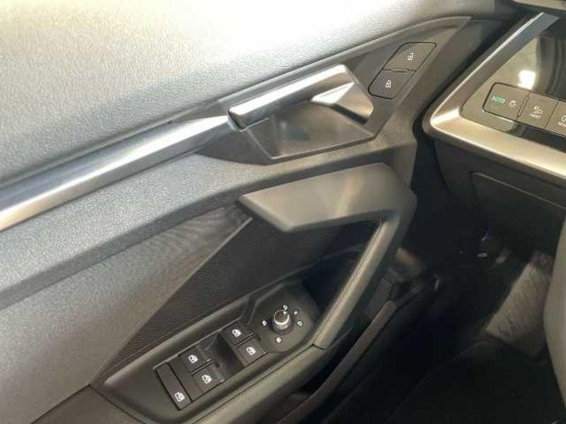 Audi A3 IV 2020 Sportback Audi Sportback 30 2.0 tdi S line edition