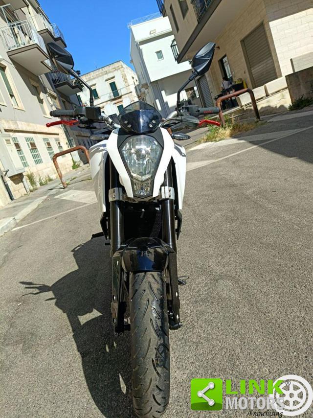 KTM 125 Duke 2016