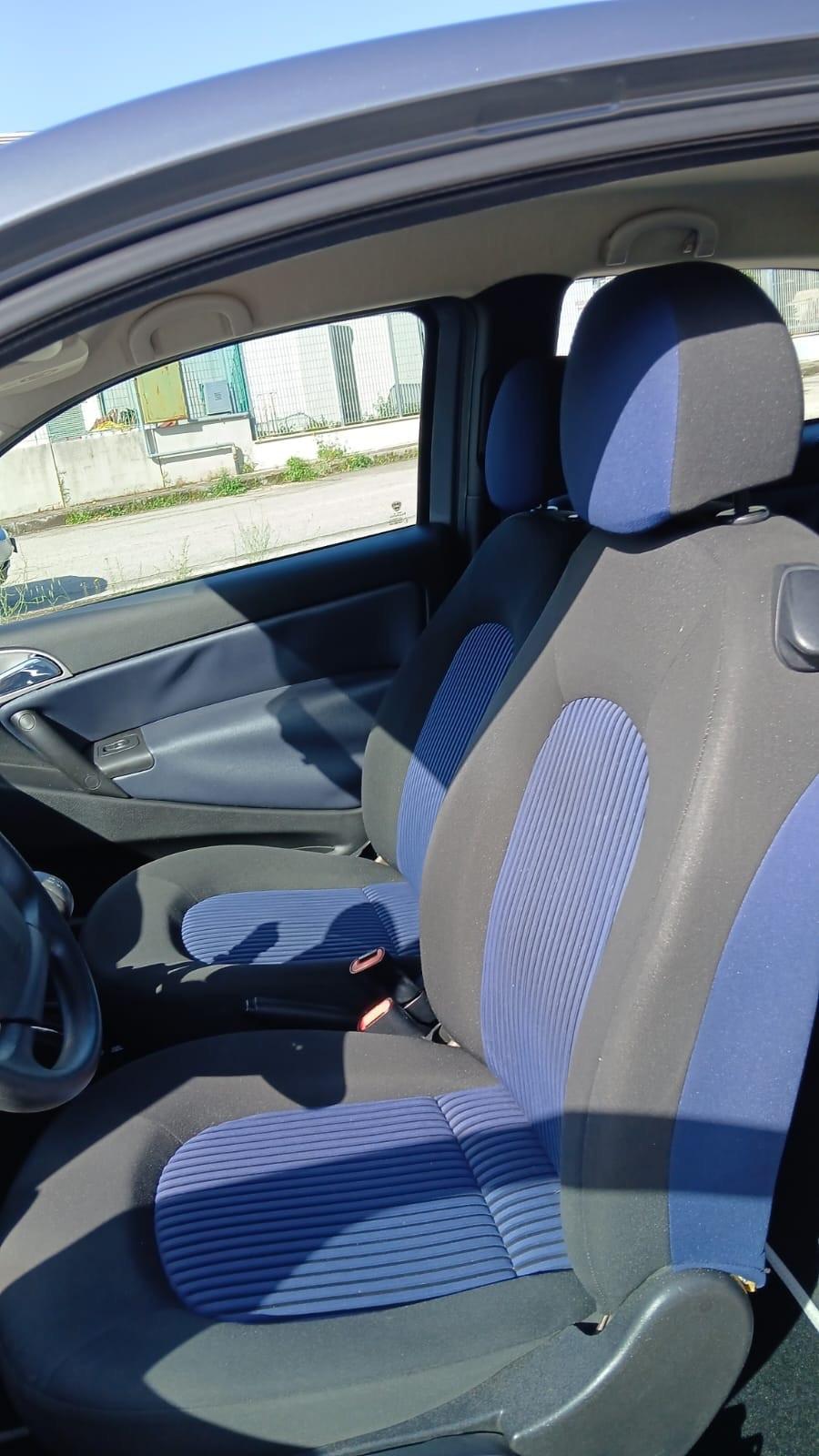 Lancia Ypsilon 1.2 Argento