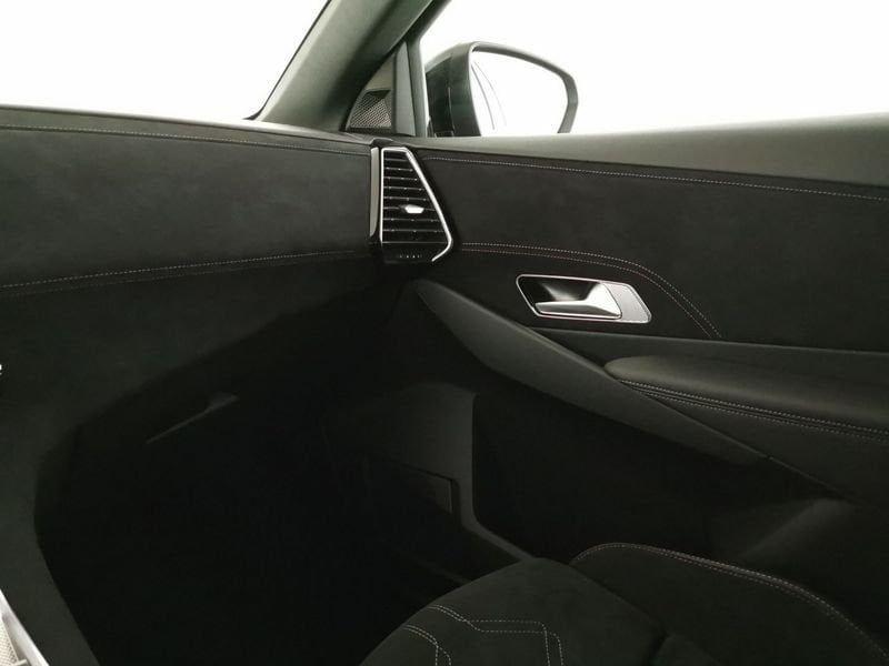 DS DS 7 1.6 e-tense phev Performance Line+ 4x4 300cv auto