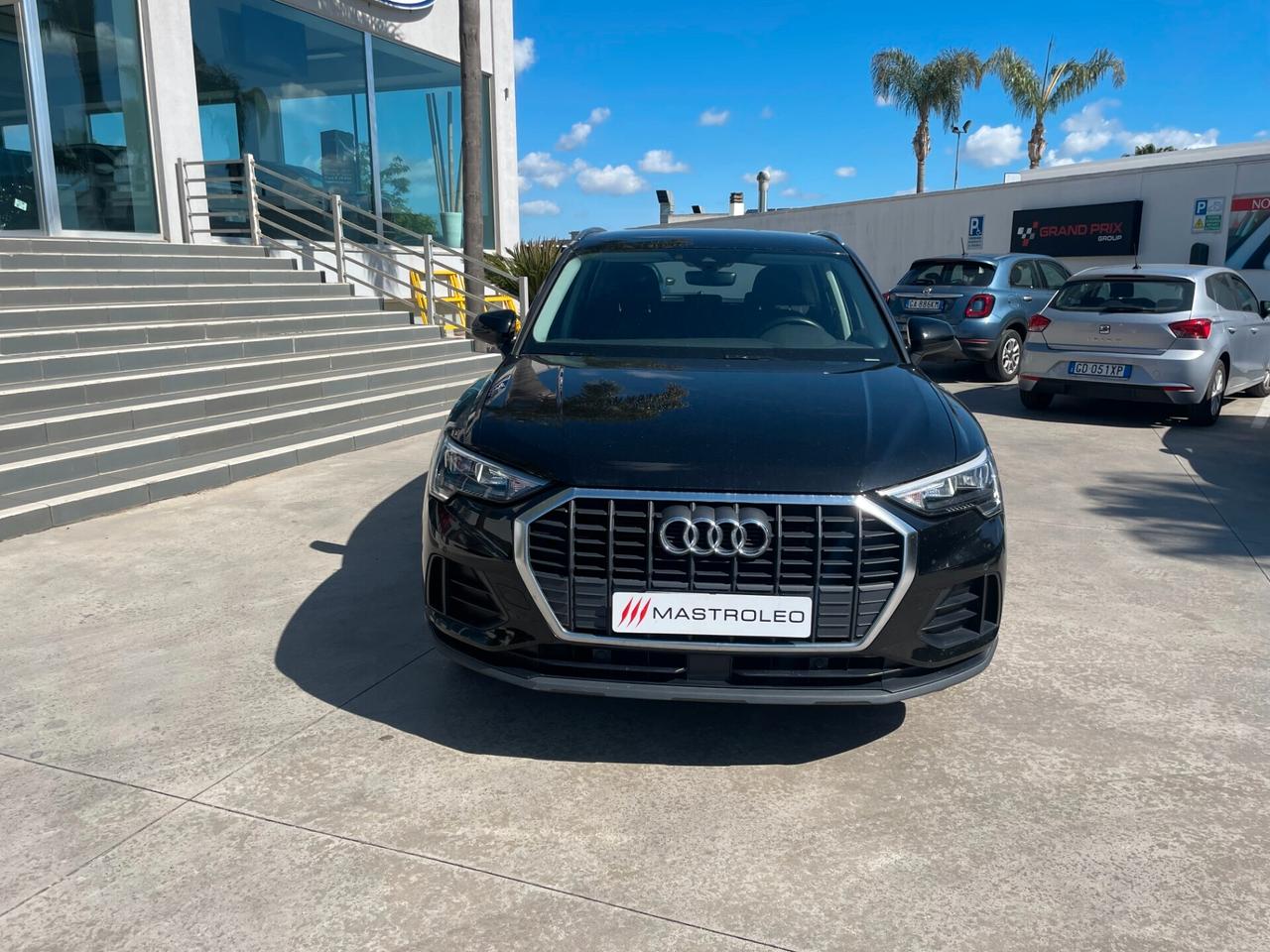 Audi Q3 35 TDI S tronic Business