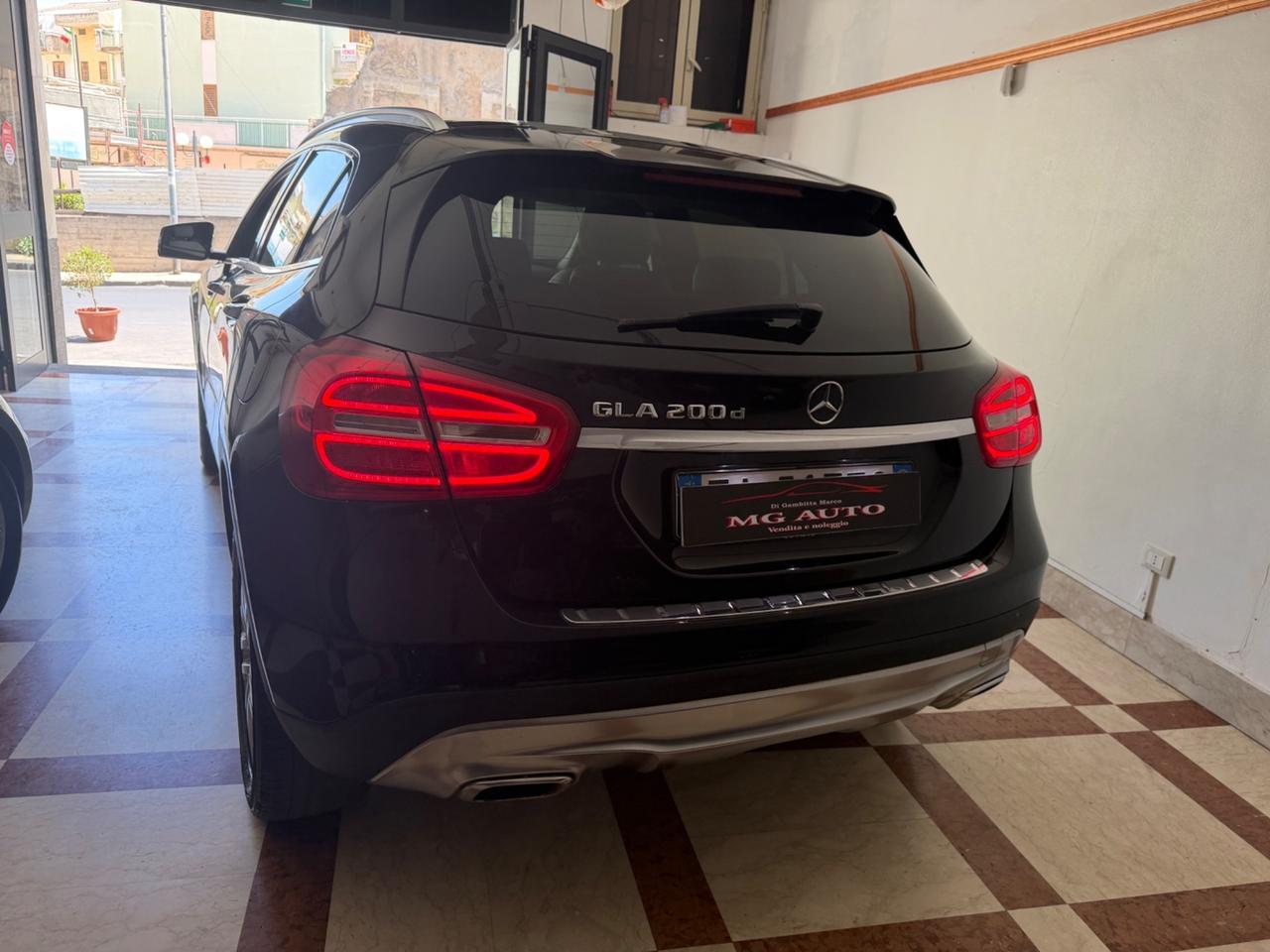 Mercedes-benz GLA 200 d Premium