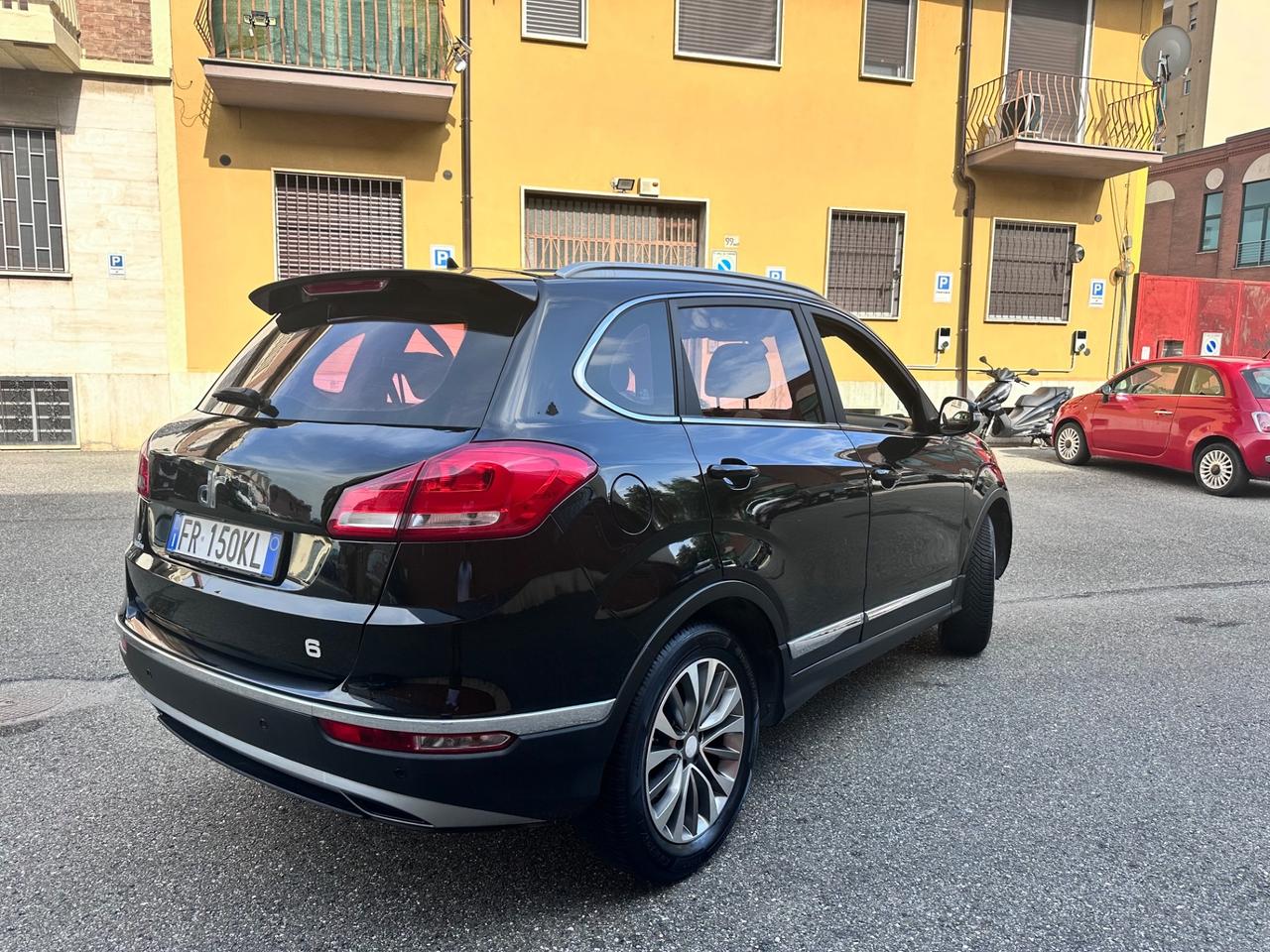 Dr DR6 Sport 1.5 Turbo Bi-Fuel GPL della casa euro 6
