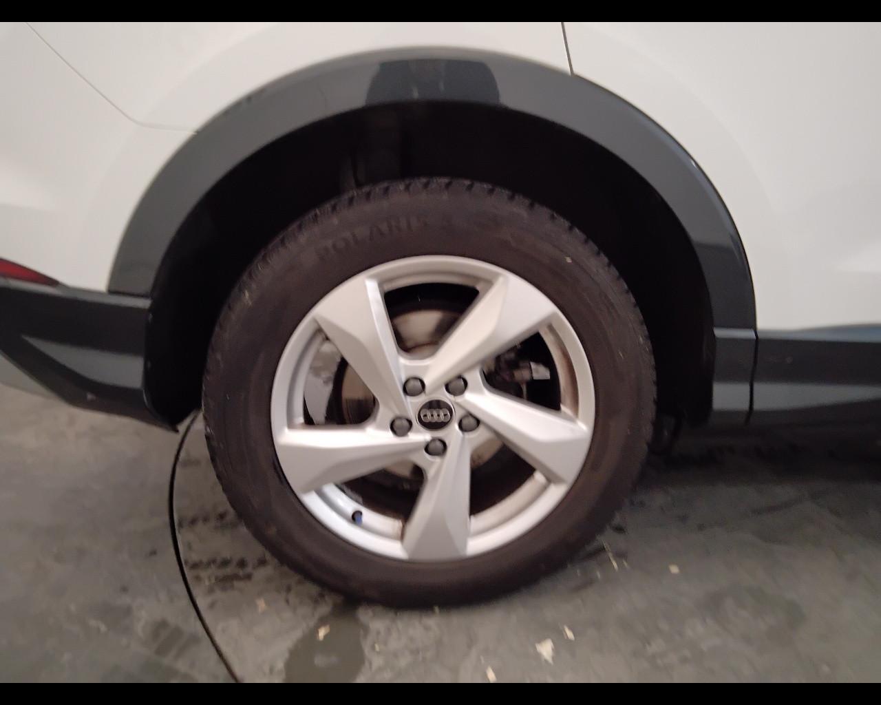 AUDI Q3 II 2018 - Q3 35 2.0 tdi Business Advanced