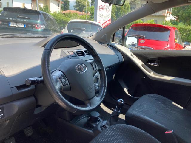 TOYOTA Yaris 1.3 5 porte Sol