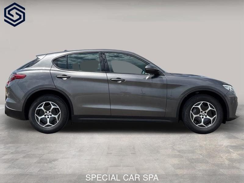 Alfa Romeo Stelvio 2.2 t Business rwd 160cv auto