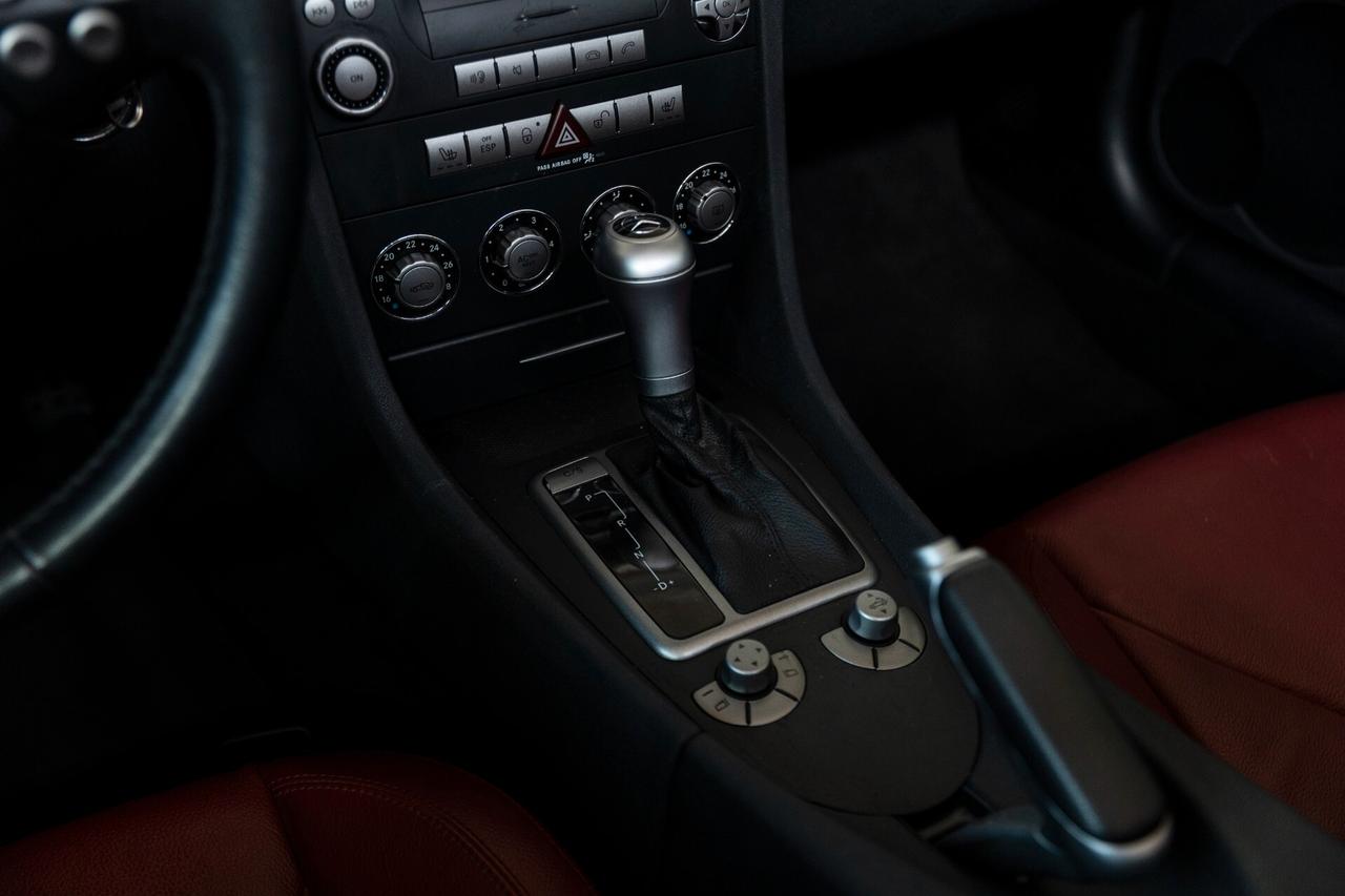 Mercedes-benz SLK V6 272Cv 7G-tronic - Selleria pelle rosso cartier Cerchi in lega AMG 19'