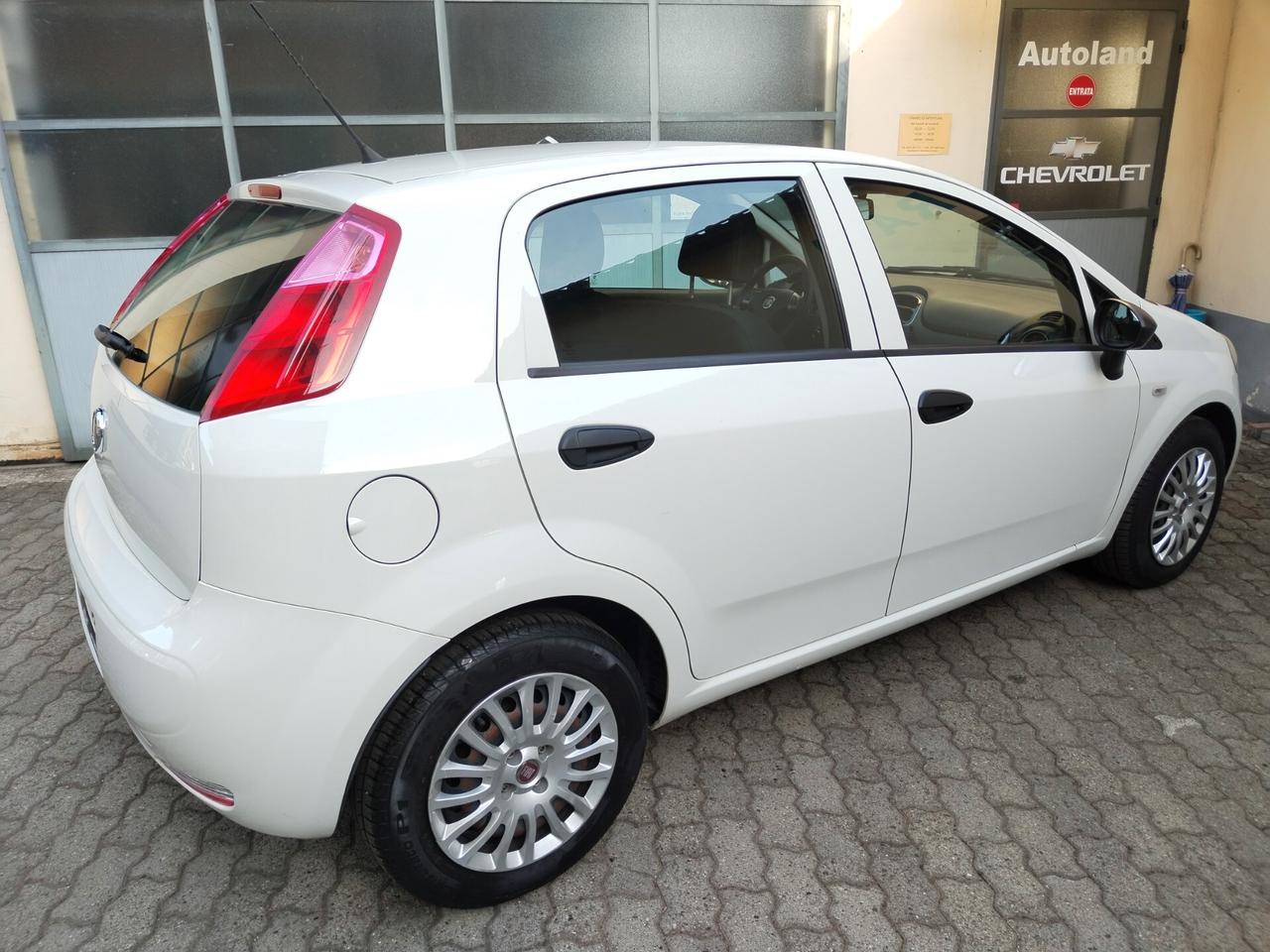 Fiat Punto 1.3 MJT II S&S 95 CV 5 porte Street