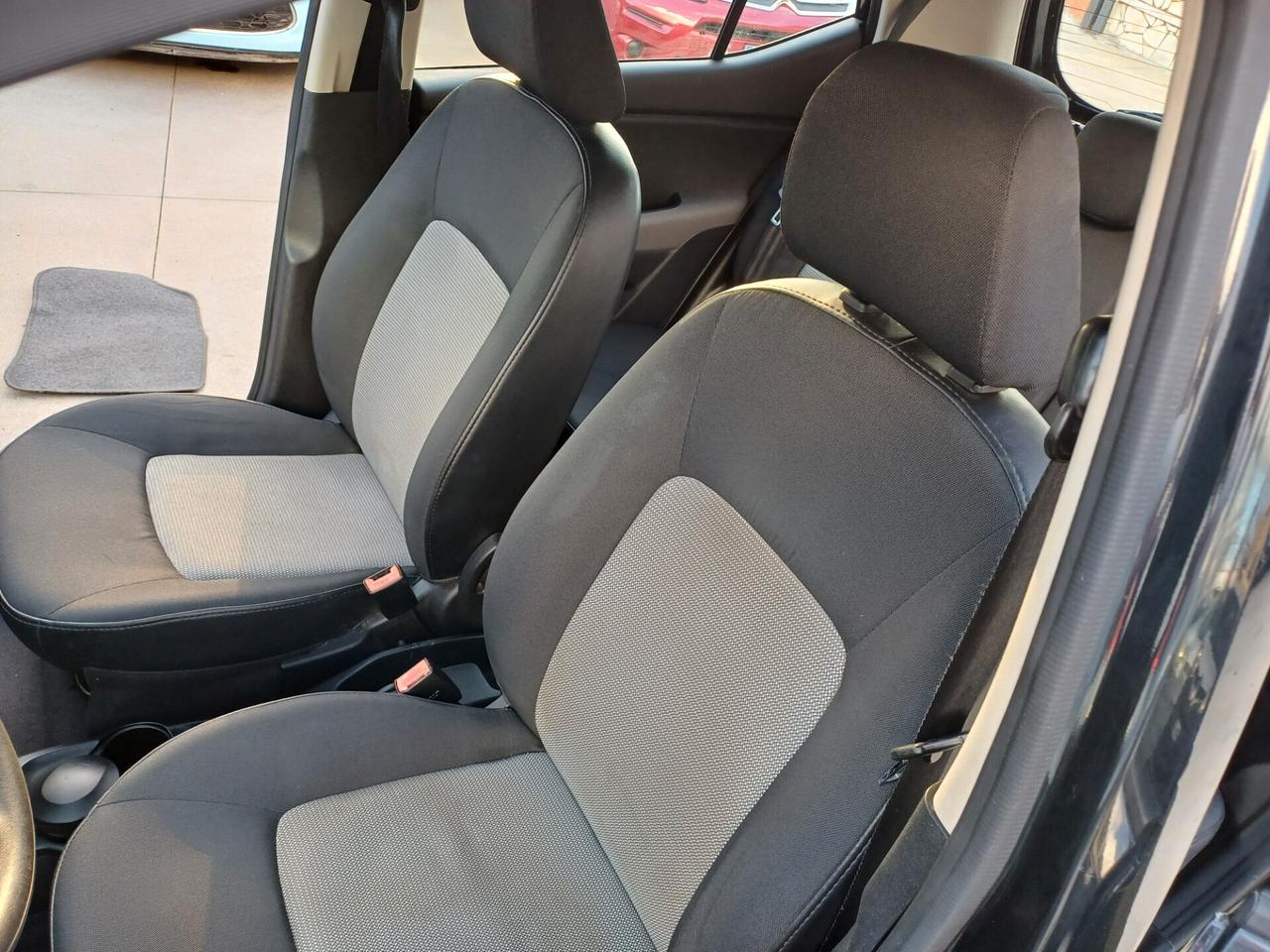 Hyundai i10 1.1 12V GPL Style