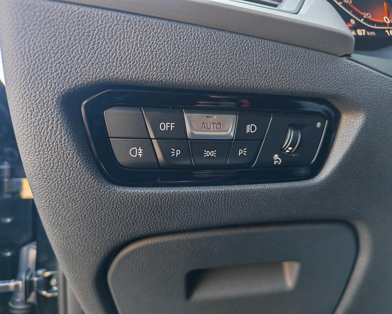 Bmw 318d 48V Business Advantage auto