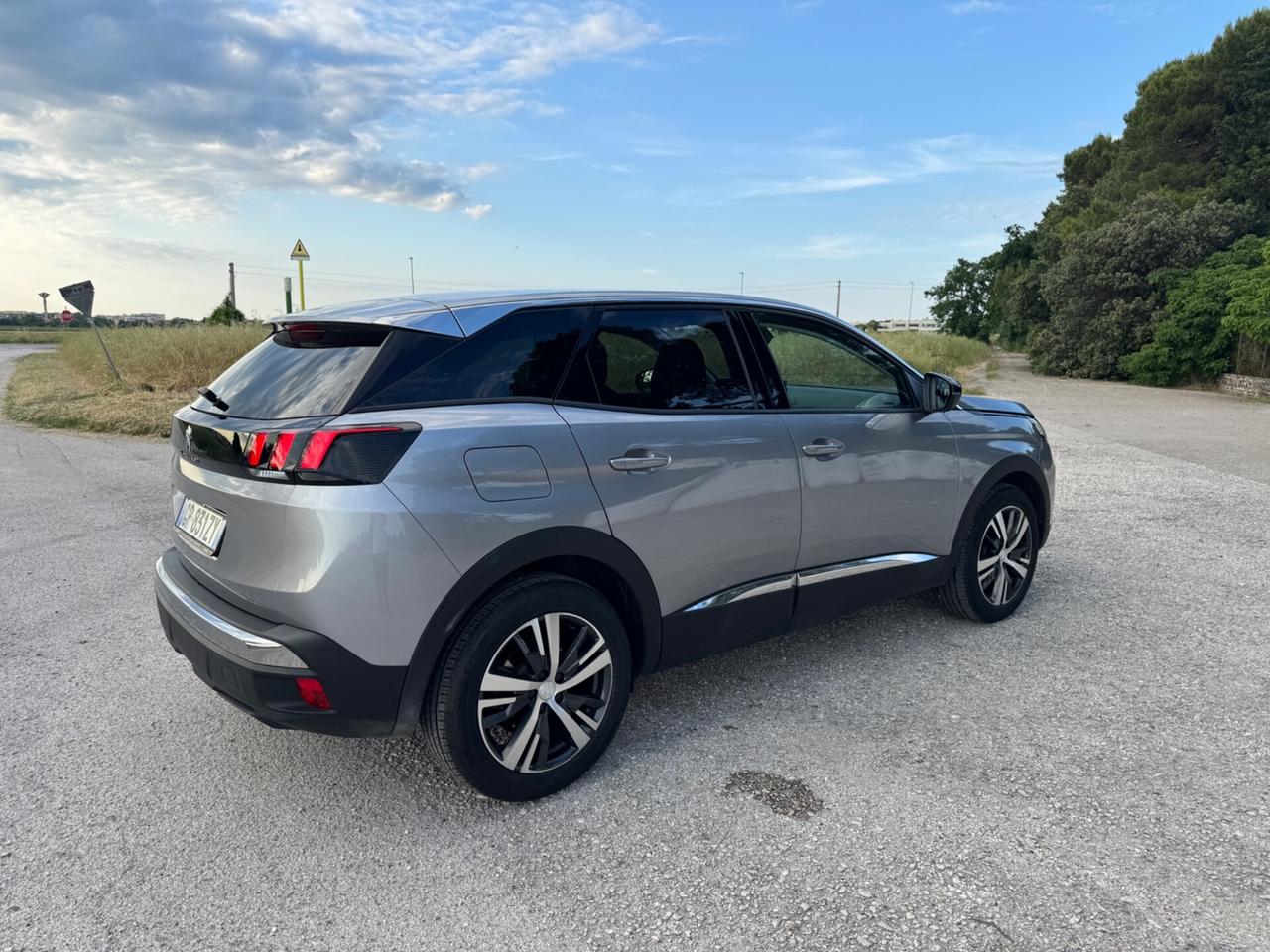 Peugeot 3008 BlueHDi 130 S&S EAT8 Allure Pack