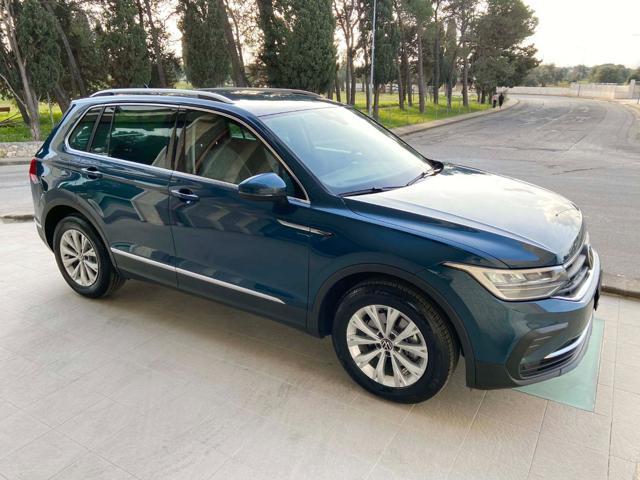 VOLKSWAGEN Tiguan 2.0 TDI 150 CV SCR DSG Life