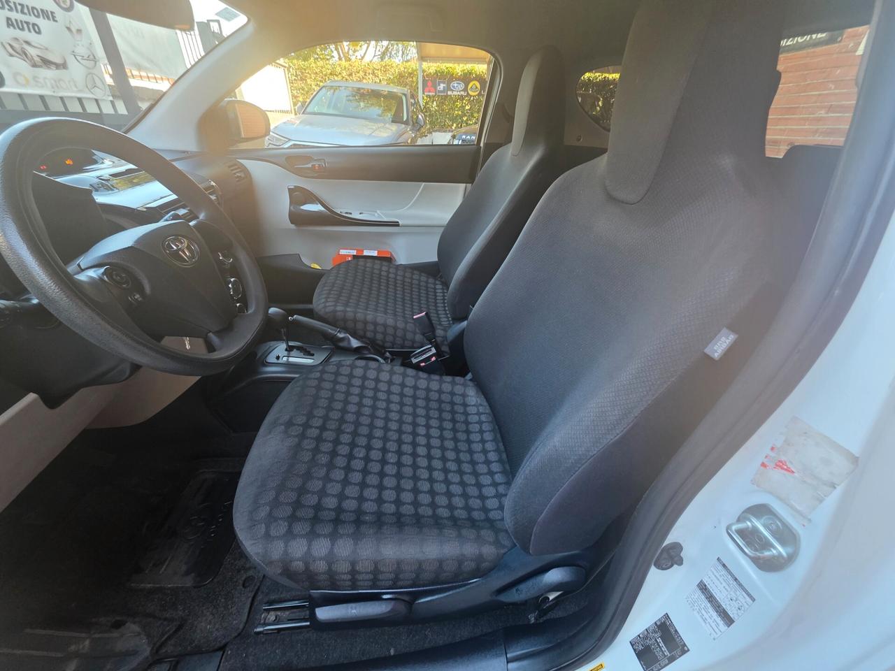 Toyota iQ 1.0 CVT Style AUTOMATICA