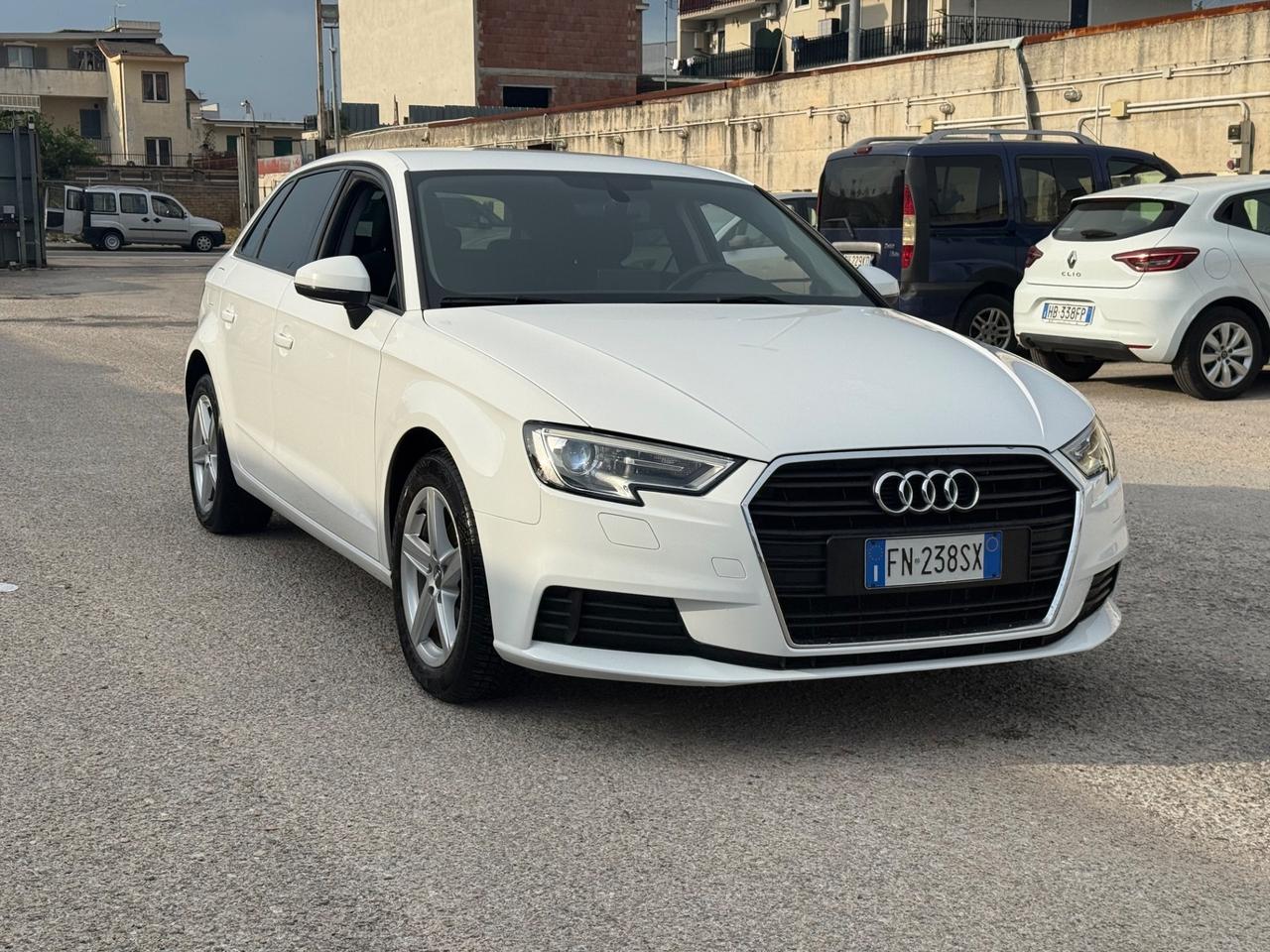 Audi A3 SPB 1.6 TDI 116 CV Business