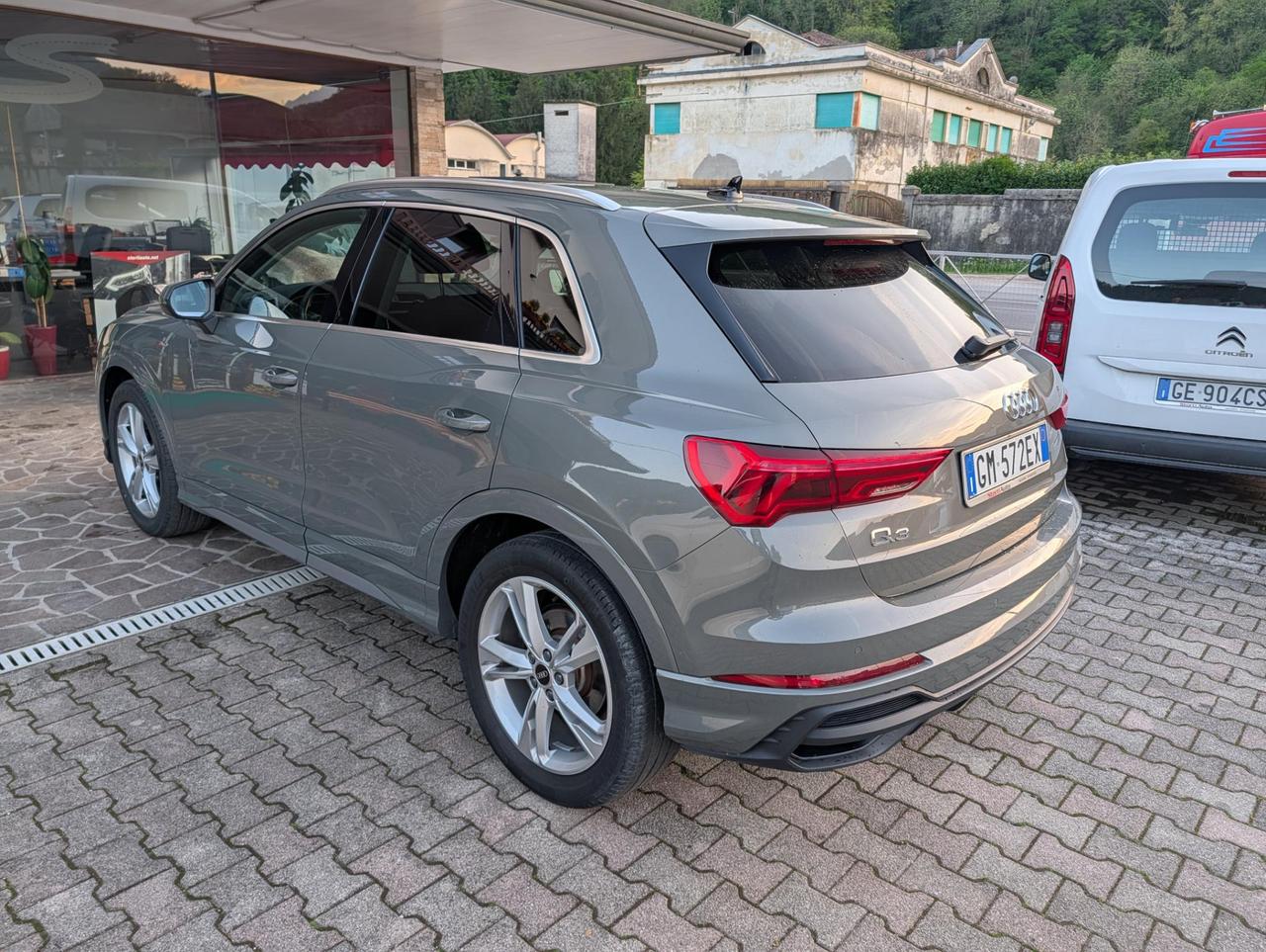 Audi Q3 35 2.0 tdi S line edition s-tronic