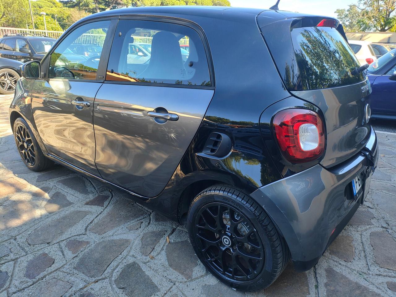 Smart ForFour 70 1.0 Prime