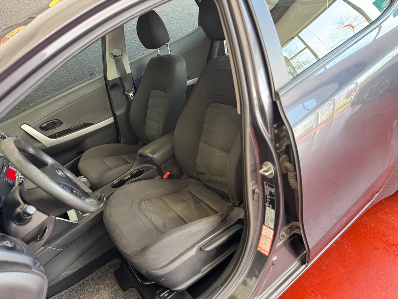 Kia Ceed cee'd 1.4 CRDi 5 porte Cool