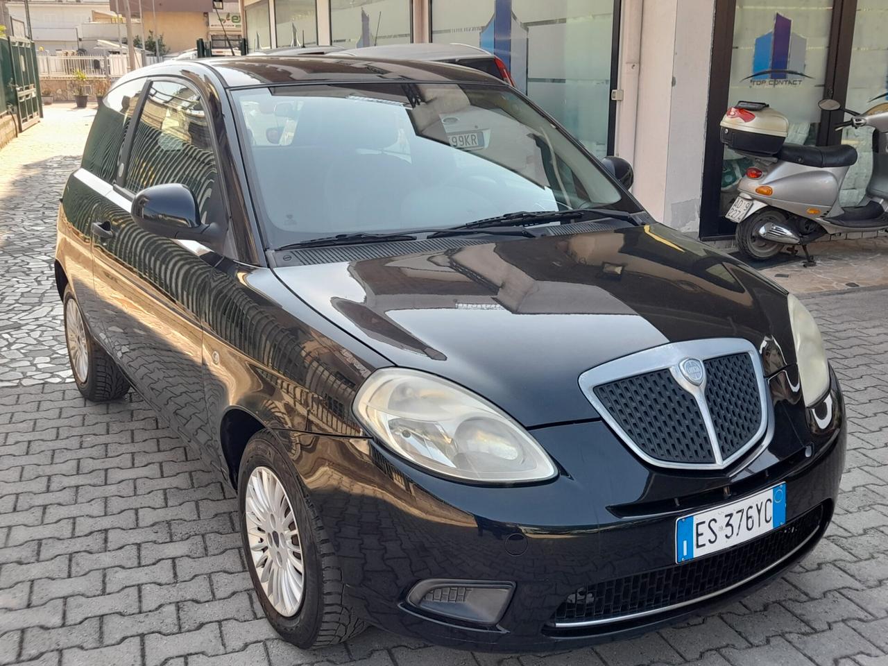 Lancia Ypsilon 1.4 Diva Ecochic GPL